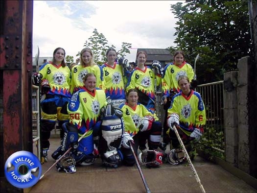girlsinderby.jpg